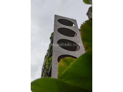 Apartamento de 2 alcobas en venta en El Poblado, Medellín, 140 m² · foto 6 de 18
