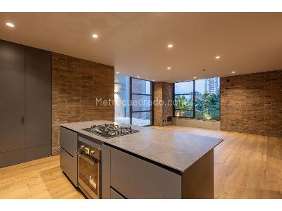 Apartamento de 2 alcobas en venta en El Poblado, Medellín, 140 m² · foto 7 de 18