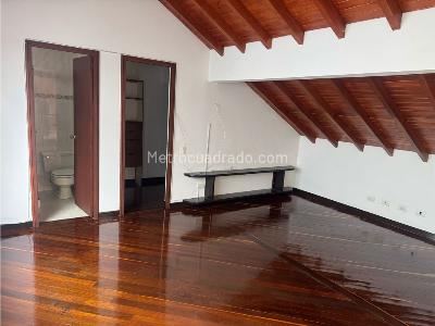 Casa de 3 alcobas en venta en El Poblado, Medellín · foto 9 de 15
