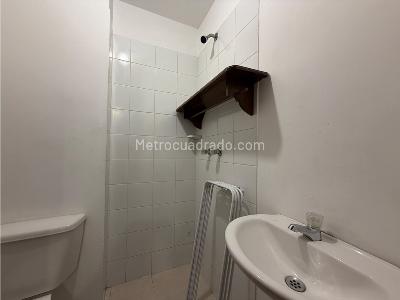 Apartamento en venta en El Poblado, Medellín · foto 16 de 20