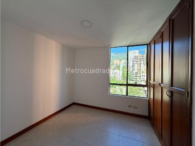 Apartamento en venta en El Poblado, Medellín · foto 17 de 20