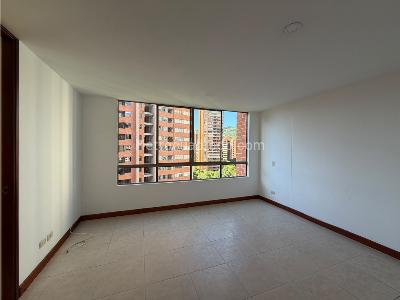 Apartamento en venta en El Poblado, Medellín · foto 18 de 20