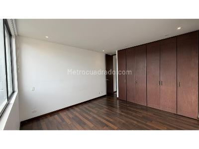 Apartamento de 3 alcobas en venta en El Poblado, Medellín, 127 m² · foto 4 de 20