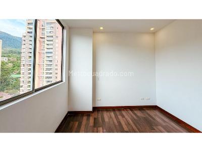 Apartamento de 3 alcobas en venta en El Poblado, Medellín, 127 m² · foto 10 de 20
