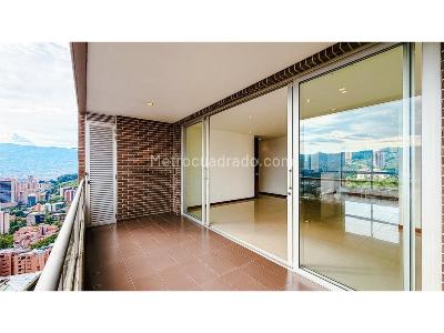Apartamento de 3 alcobas en venta en El Poblado, Medellín, 127 m² · foto 18 de 20