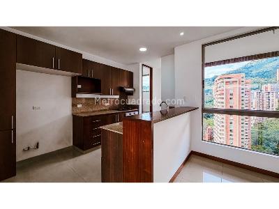 Apartamento de 3 alcobas en venta en El Poblado, Medellín, 127 m² · foto 19 de 20