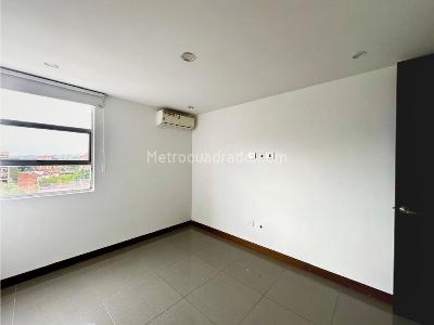 Apartamento de 4 alcobas en venta en Laureles, Medellín, 200 m² · foto 11 de 20