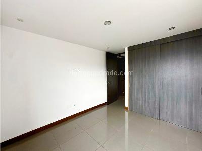 Apartamento de 4 alcobas en venta en Laureles, Medellín, 200 m² · foto 14 de 20
