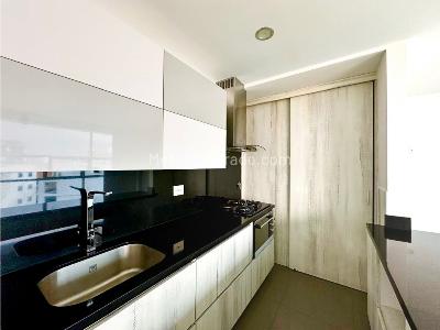 Apartamento de 4 alcobas en venta en Laureles, Medellín, 200 m² · foto 4 de 20