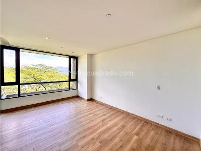Apartamento de 3 alcobas en venta en Las Palmas, Medellín, 147 m² · foto 12 de 20