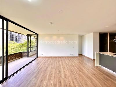 Apartamento de 3 alcobas en venta en Las Palmas, Medellín, 147 m² · foto 3 de 20