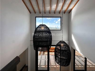 Casa de 4 alcobas en venta en Las Palmas, Medellín, 1900 m² · foto 9 de 20