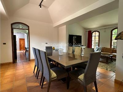 Casa de 4 alcobas en arriendo en Las Palmas, Medellín · foto 9 de 20