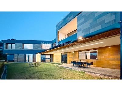 House for rent in Palmas, Medellín