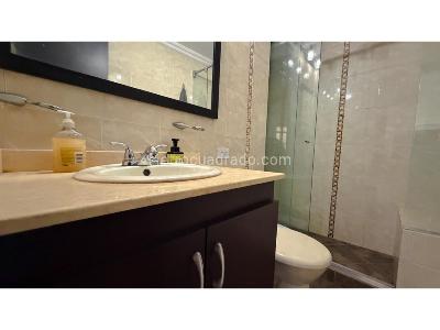 Apartamento en venta en Laureles, Medellín · foto 7 de 20