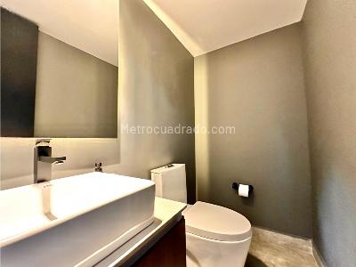 Casa de 4 alcobas en venta en Envigado, Medellín, 254 m² · foto 13 de 20