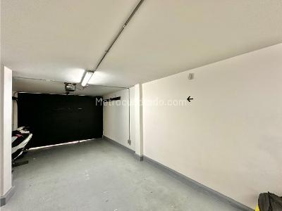 Casa de 4 alcobas en venta en Envigado, Medellín, 254 m² · foto 8 de 20