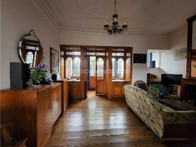 Casa de 5 alcobas en venta en La Candelaria, Bogotá, 784 m² · foto 3 de 20