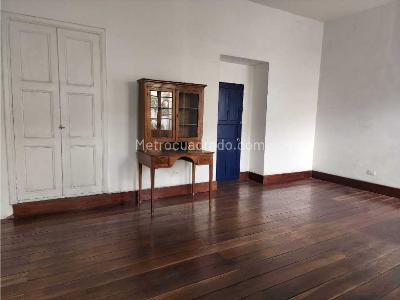 Casa de 5 alcobas en venta en La Candelaria, Bogotá, 784 m² · foto 7 de 20