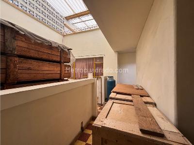 Casa de 5 alcobas en venta en Normandia Occidental, Bogotá, 565 m² · foto 14 de 20