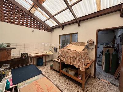 Casa de 5 alcobas en venta en Normandia Occidental, Bogotá, 565 m² · foto 18 de 20
