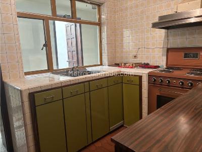 Casa de 5 alcobas en venta en Normandia Occidental, Bogotá, 565 m² · foto 4 de 20
