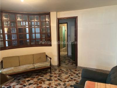 Casa de 5 alcobas en venta en Normandia Occidental, Bogotá, 565 m² · foto 5 de 20