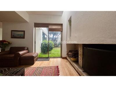 Casa en venta en Santa Barbara, Bogotá · foto 2 de 20