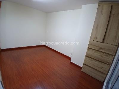 Apartamento de 2 alcobas en venta en Cedro, Bogotá, 80 m² · foto 14 de 17