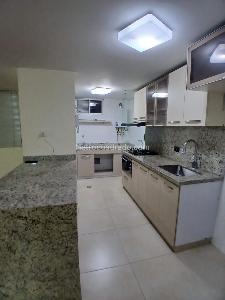 Apartamento de 2 alcobas en venta en Cedro, Bogotá, 80 m² · foto 6 de 17