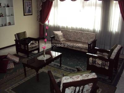 Casa de 5 alcobas en venta en Galerias, Bogotá, 275 m² · foto 4 de 20