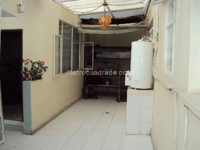 Casa de 5 alcobas en venta en Galerias, Bogotá, 275 m² · foto 6 de 20