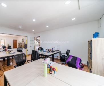 Casa de 5 alcobas en venta en Teusaquillo, Bogotá, 347 m² · foto 4 de 11