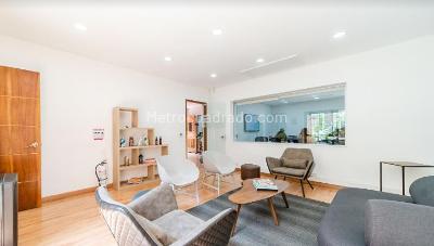 Casa de 5 alcobas en venta en Teusaquillo, Bogotá, 347 m² · foto 3 de 11
