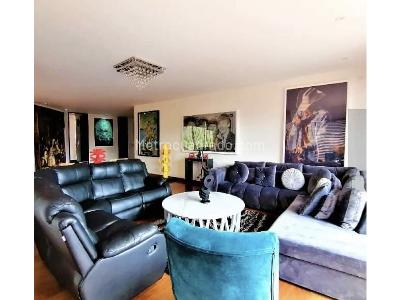 Apartamento de 3 alcobas en venta en Bosques Del Marques, Bogotá, 345 m² · foto 2 de 10