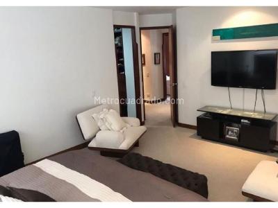 Apartamento en venta en El Refugio, Bogotá · foto 8 de 16