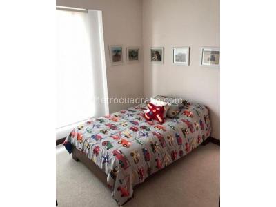 Apartamento en venta en El Refugio, Bogotá · foto 9 de 16
