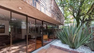 Apartamento de 3 alcobas en venta en Emaus Rosales, Bogotá, 171 m² · foto 13 de 14