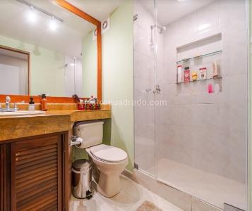 Apartamento de 3 alcobas en venta en Emaus Rosales, Bogotá, 171 m² · foto 9 de 14