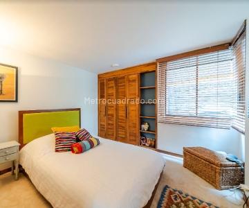 Apartamento de 3 alcobas en venta en Emaus Rosales, Bogotá, 171 m² · foto 5 de 14