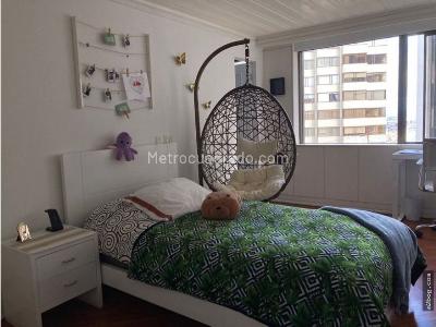Apartamento en venta en Chico Alto, Bogotá · foto 8 de 15