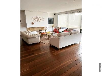 Apartamento en venta en Chico Norte, Bogotá · foto 2 de 10