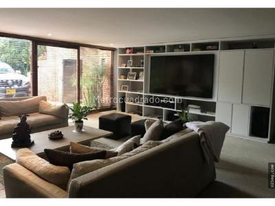 Casa de 3 alcobas en venta en Santa Ana Oriental, Bogotá, 850 m² · foto 4 de 13