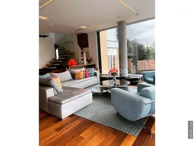 Casa de 4 alcobas en venta en Santa Ana Oriental, Bogotá, 384 m² · foto 1 de 19