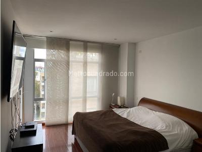Apartamento de 3 alcobas en venta en Chico Reservado, Bogotá, 172 m² · foto 8 de 18