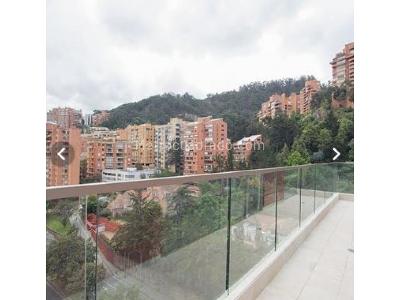 Apartamento de 3 alcobas en venta en La Cabrera, Bogotá, 248 m² · foto 5 de 10