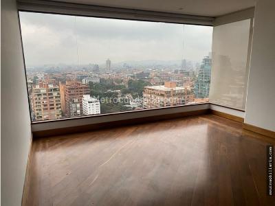 Apartamento en venta en El Refugio, Bogotá · foto 2 de 14