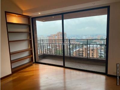 Apartamento en venta en El Refugio, Bogotá · foto 3 de 14