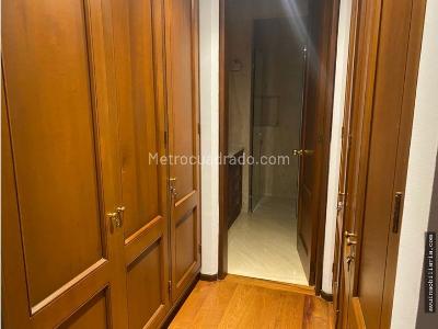 Apartamento en venta en El Refugio, Bogotá · foto 10 de 14