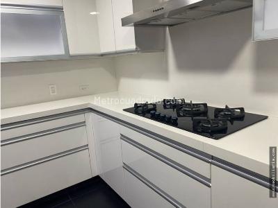 Apartamento en venta en El Refugio, Bogotá · foto 11 de 14